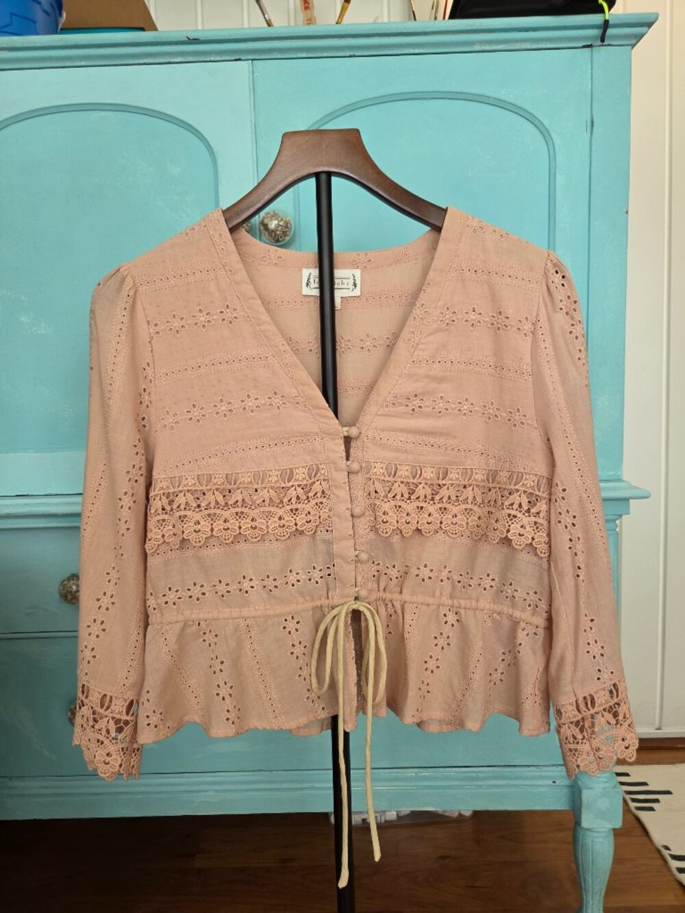 Loveriche Pink Cotton Medium Eyelet Lace Short Blouse
